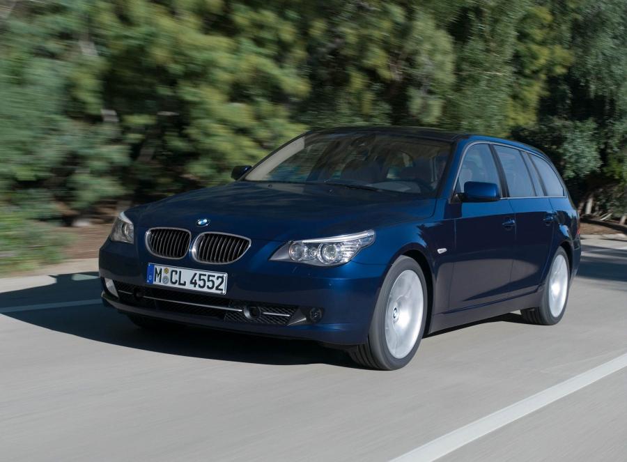  BMW 5-Series Touring 2007 года  (фото 20 из 22)